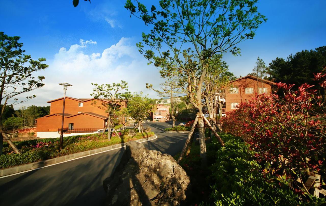 Arbon Youth Hostel & Resort Csedzsu Kültér fotó